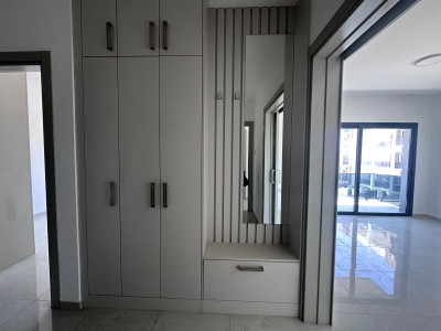 KÜÇÜK KAYMAKLI'DA YENİ BİNADA SATILIK 2+1 DAİRELER | £107,500'DEN BAŞLAYAN FİYATLAR