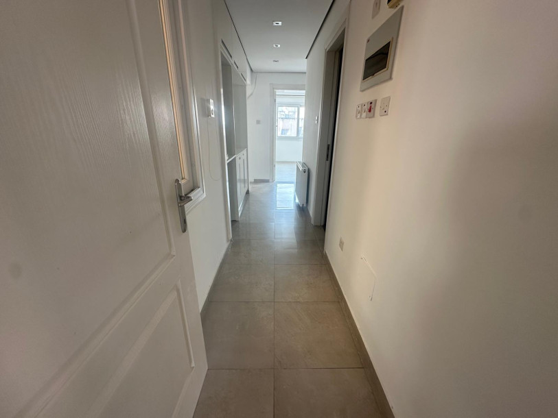 3+1 Penthouse with Central Heating and Fireplace in Gönyeli Area!-4