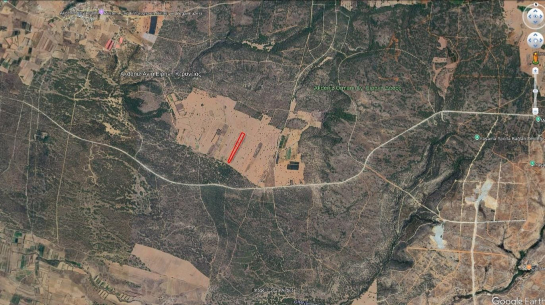 15 Acres of Field with Turkish Title Deed for Sale in the Akdeniz Region!-3