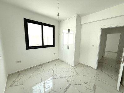 2+1 Apartment for Sale in the Gönyeli Area!