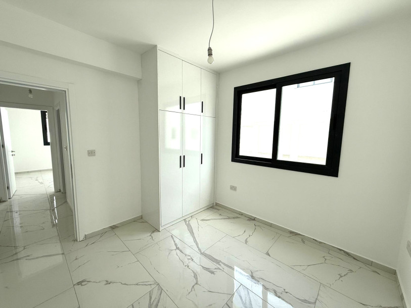2+1 Apartment for Sale in the Gönyeli Area!-8