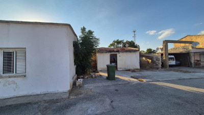 House and Land for Sale in the Aslanköy Area!