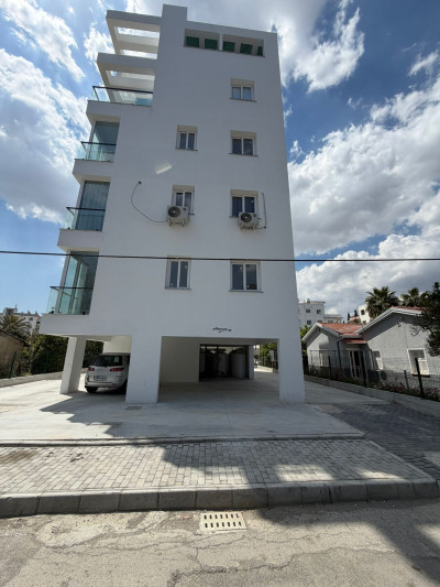 LEFKOŞA / YENİŞEHİR BÖLGESİNDE TAŞINMAYA HAZIR 2+1 DAİRE